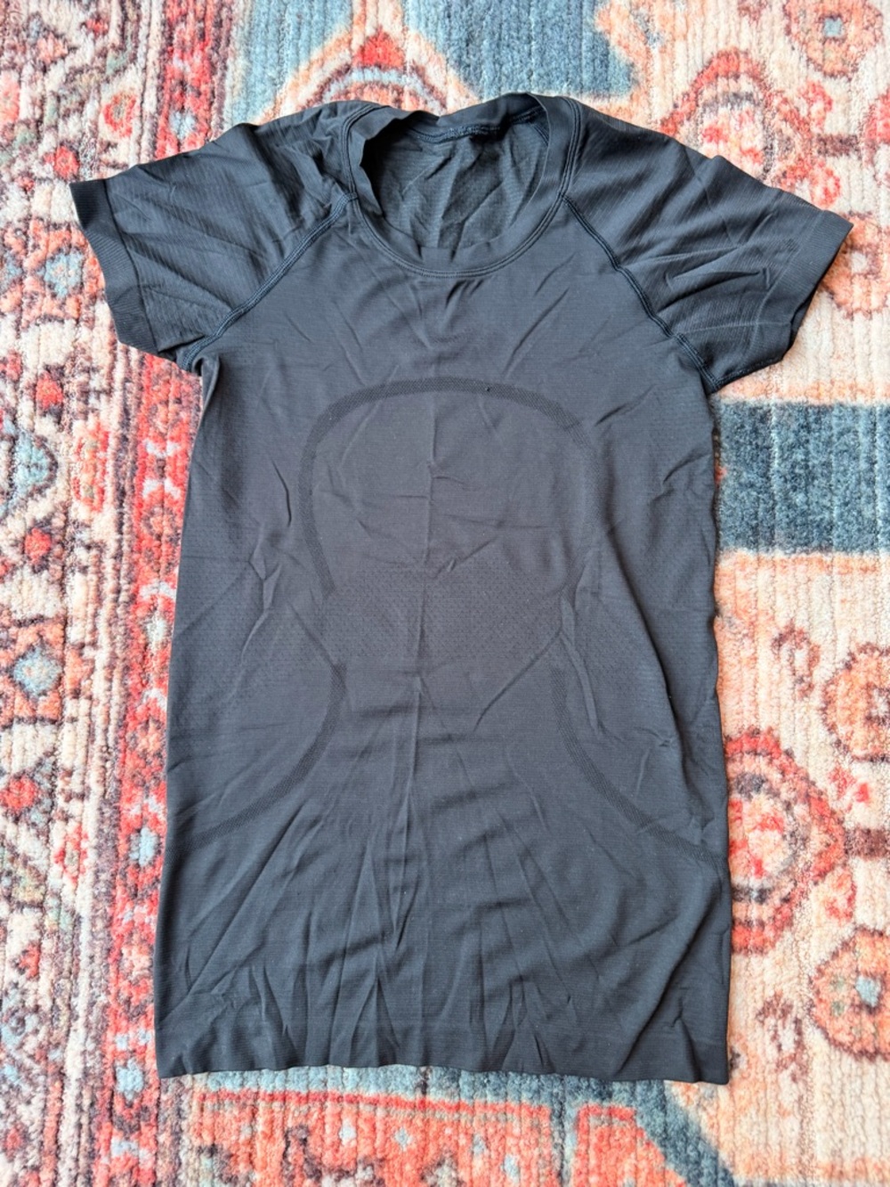 Lululemon Black Seamless Short Sleeve Active Top